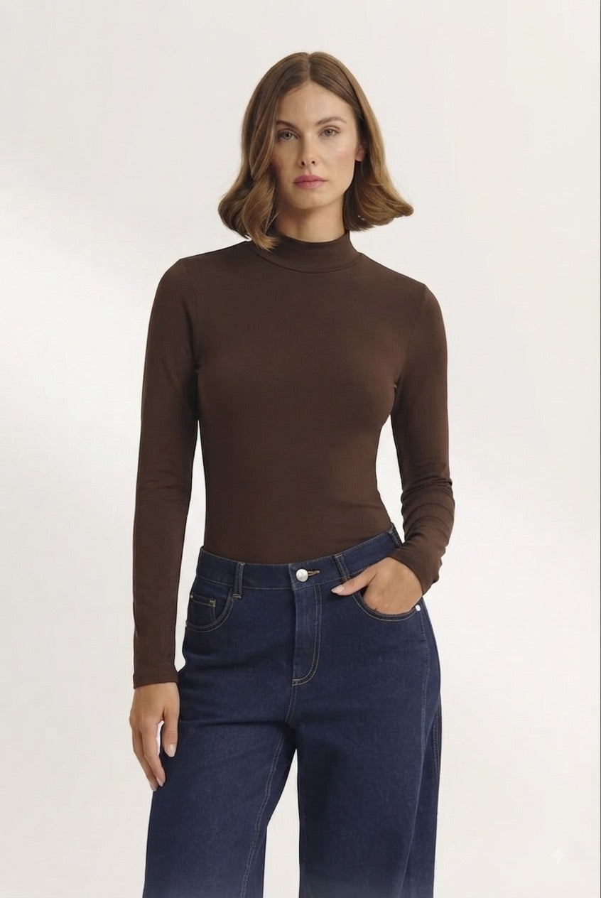 Blusa cuello redondo manga larga