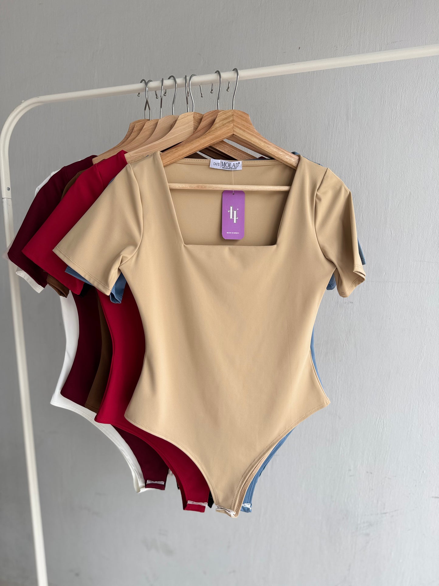 Pantiblusa manga corta