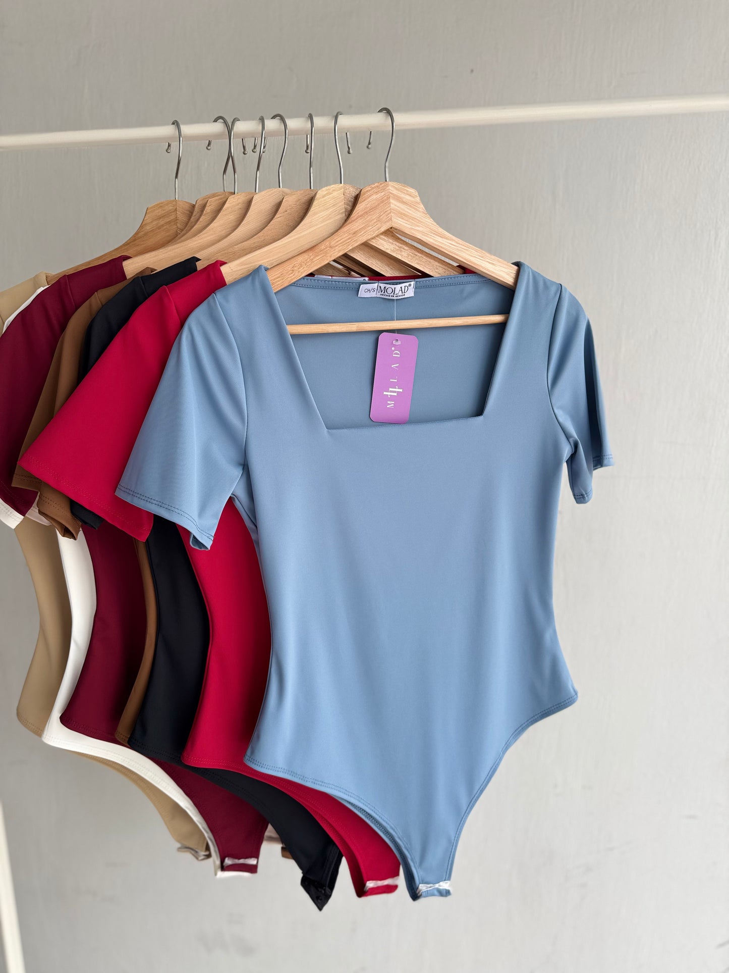 Pantiblusa manga corta