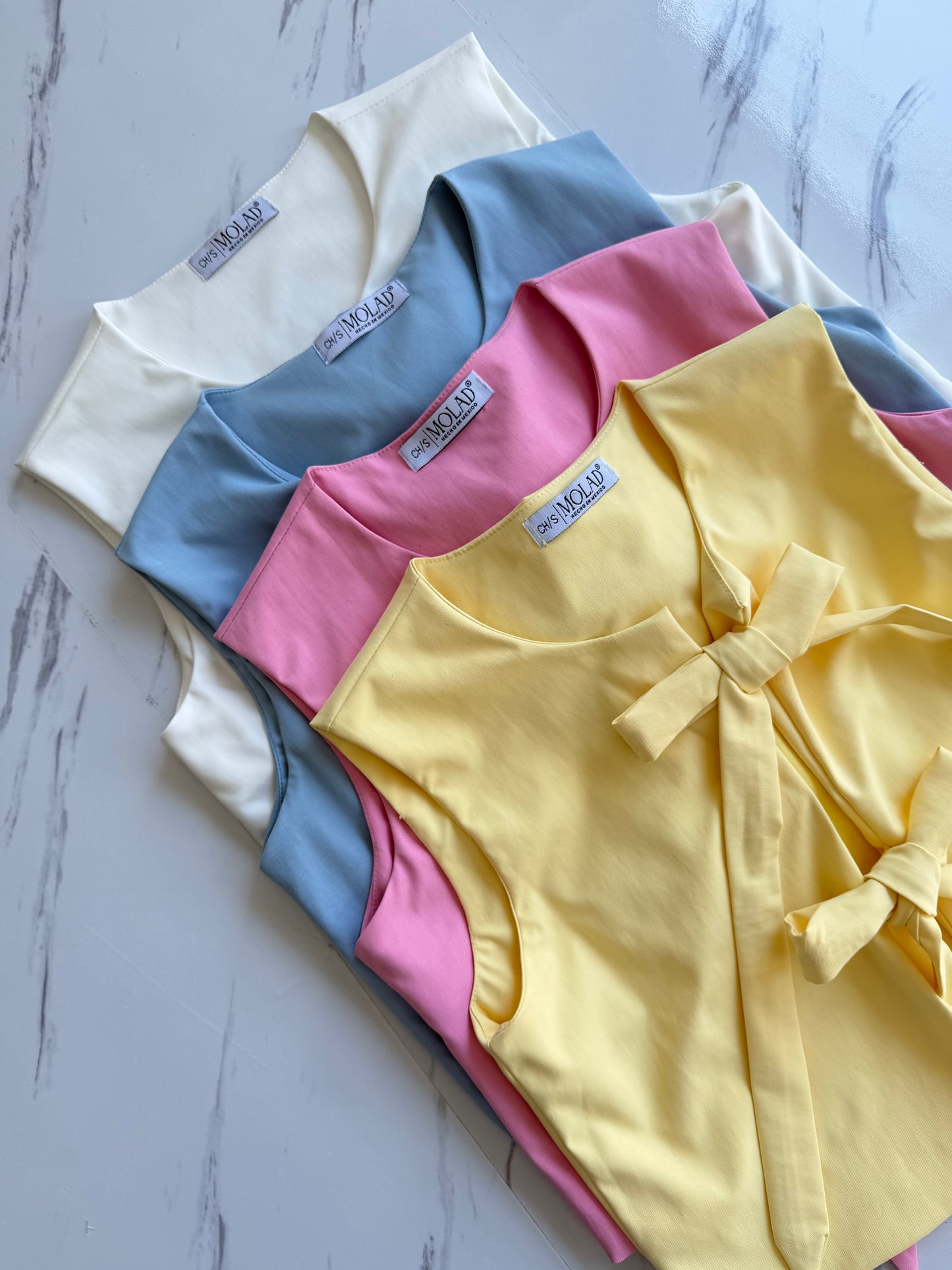 Blusa Moños