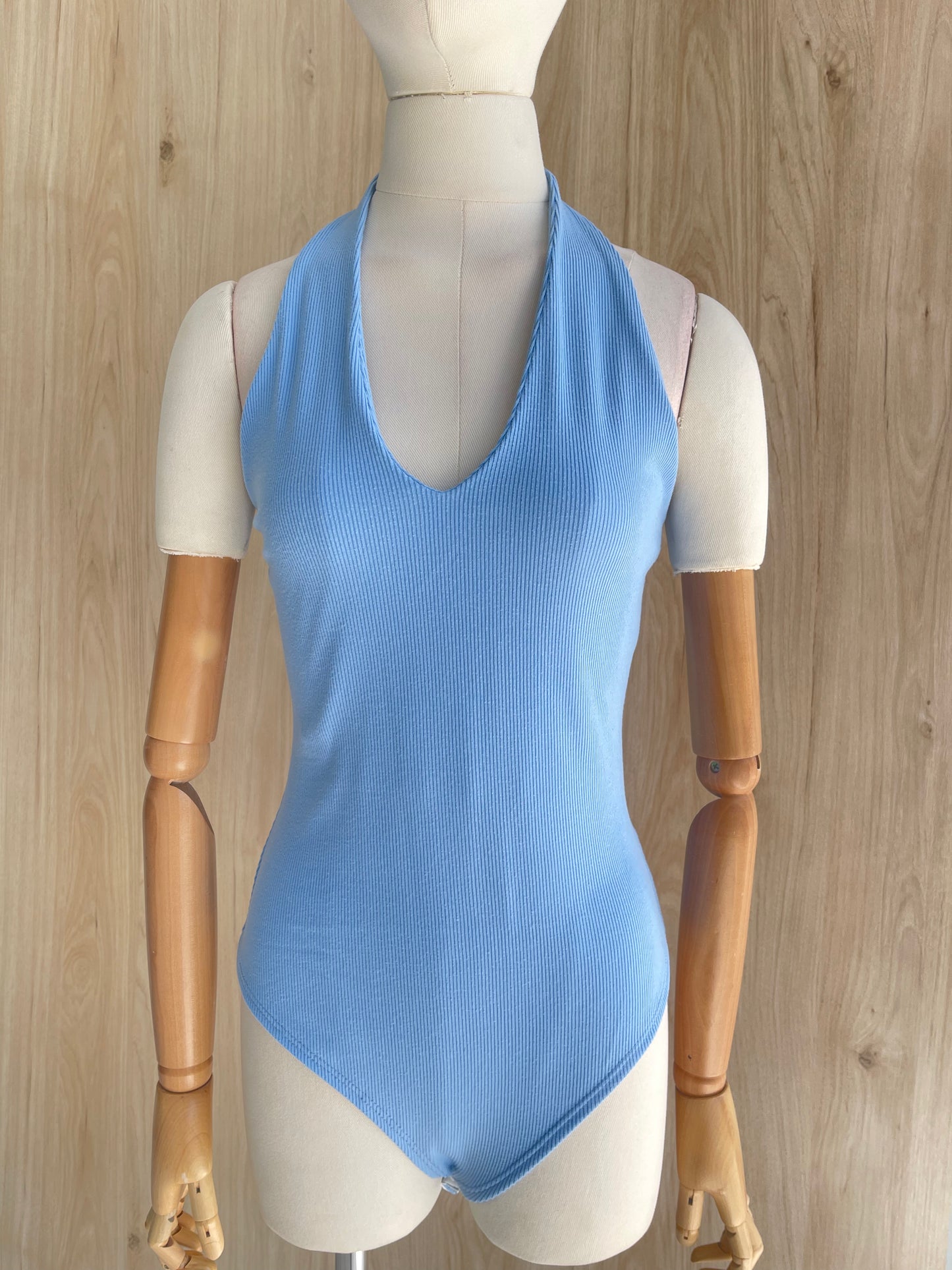 Body De Rib Con Cuello Halter