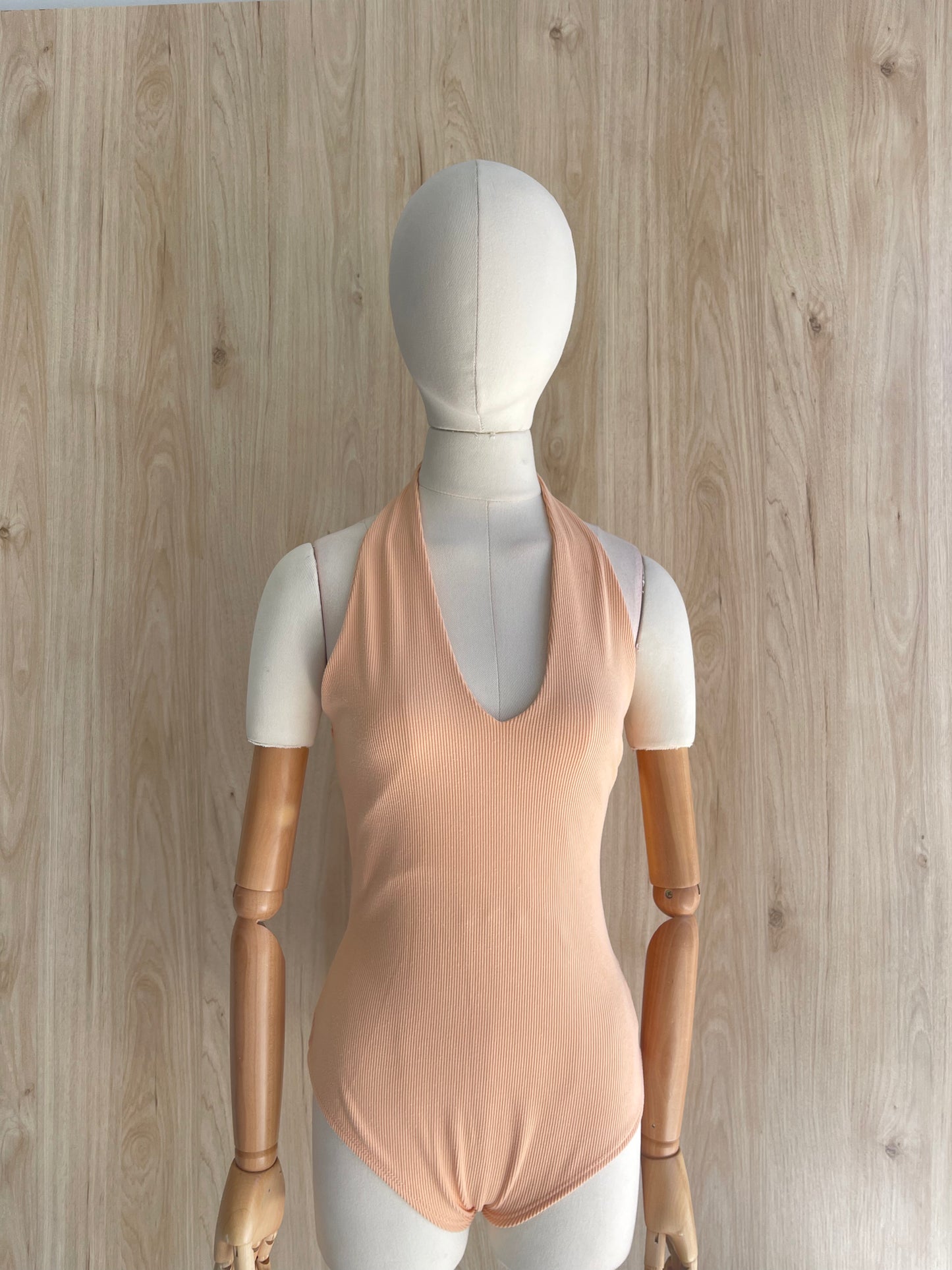 Body De Rib Con Cuello Halter