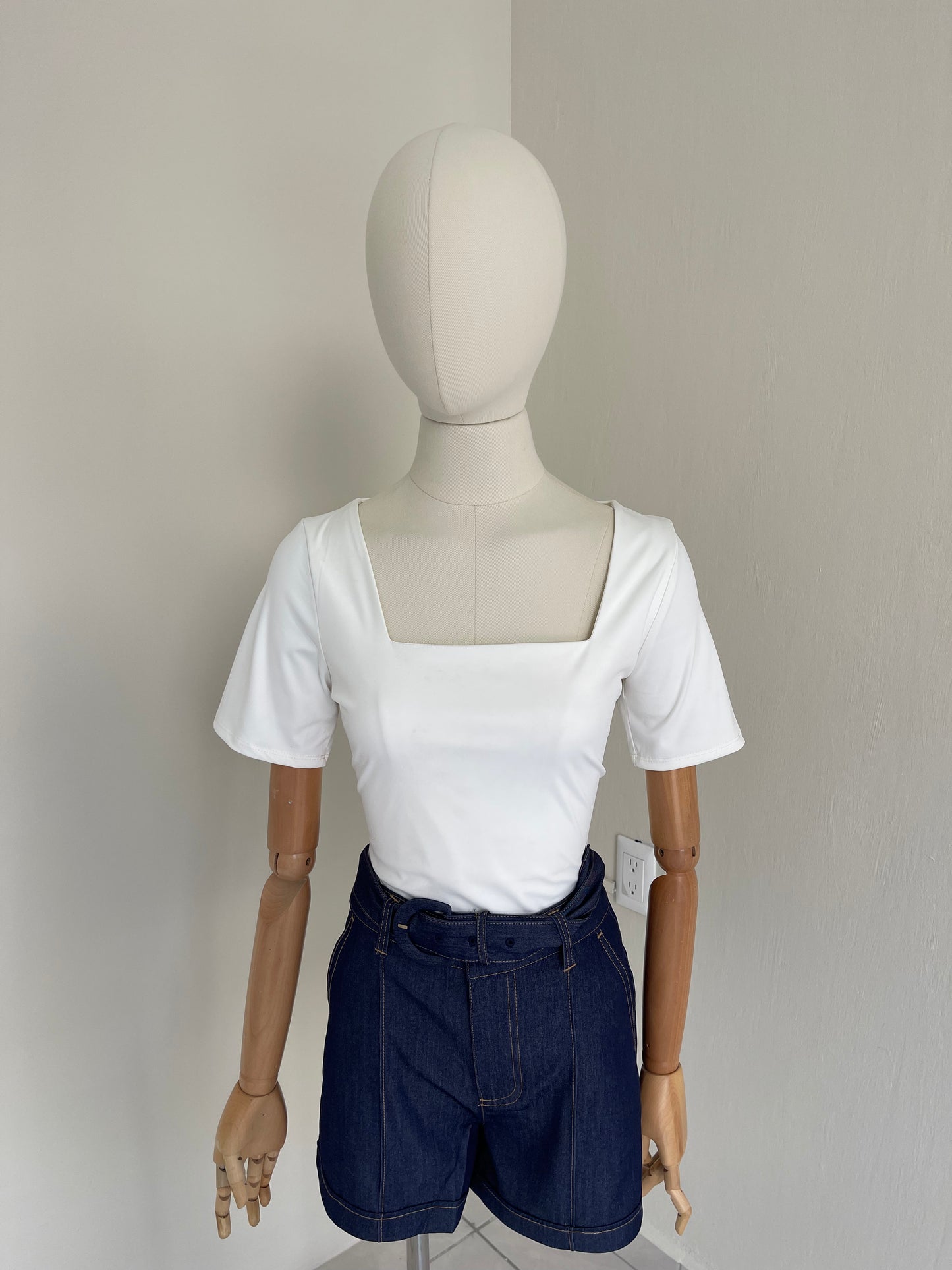 Body Manga Corta