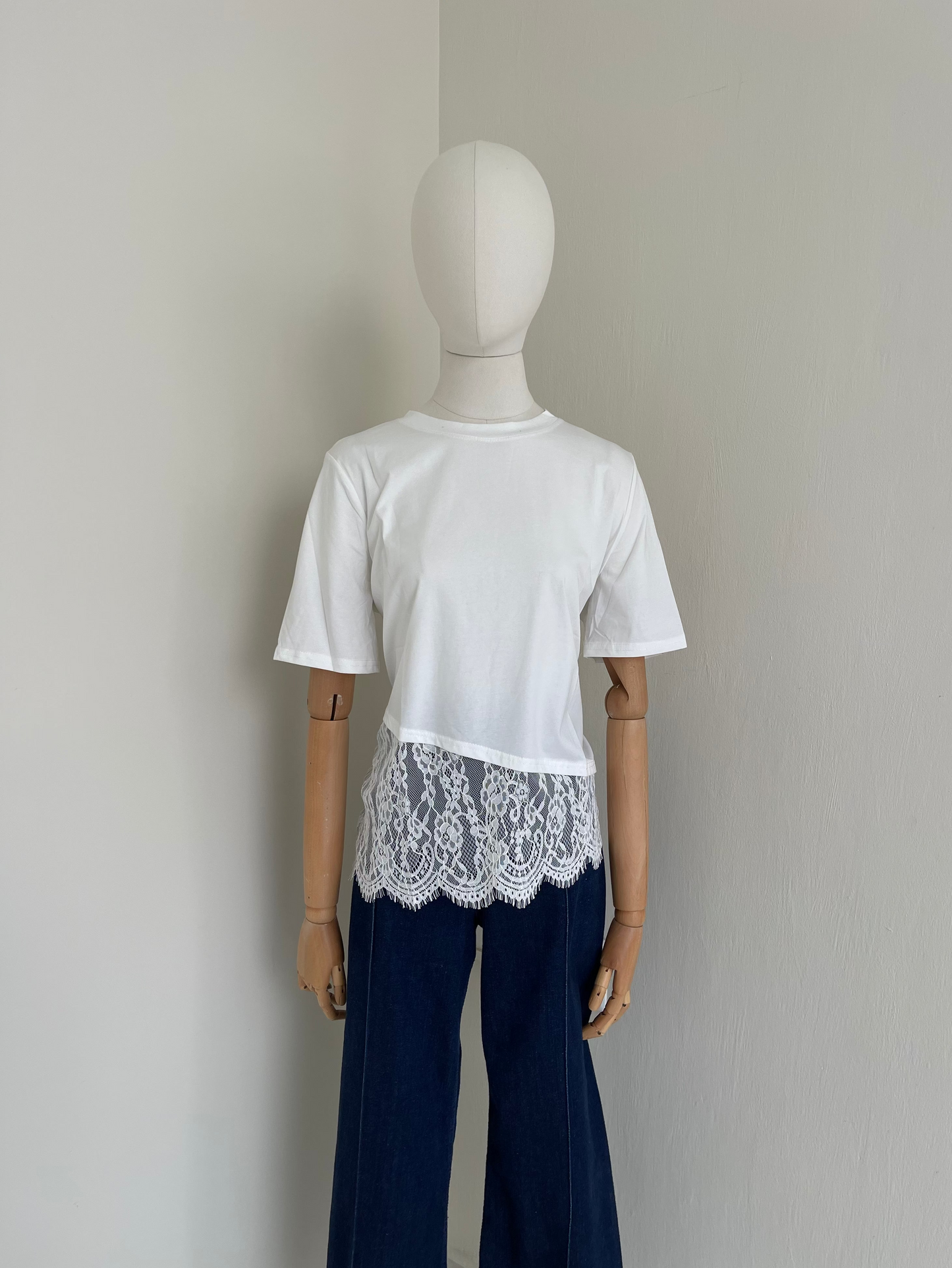 Blusa manga corta encaje