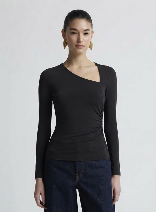 Blusa cuello asimetrico