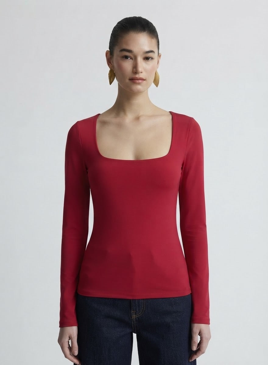 Blusa cuello cuadrado manga larga