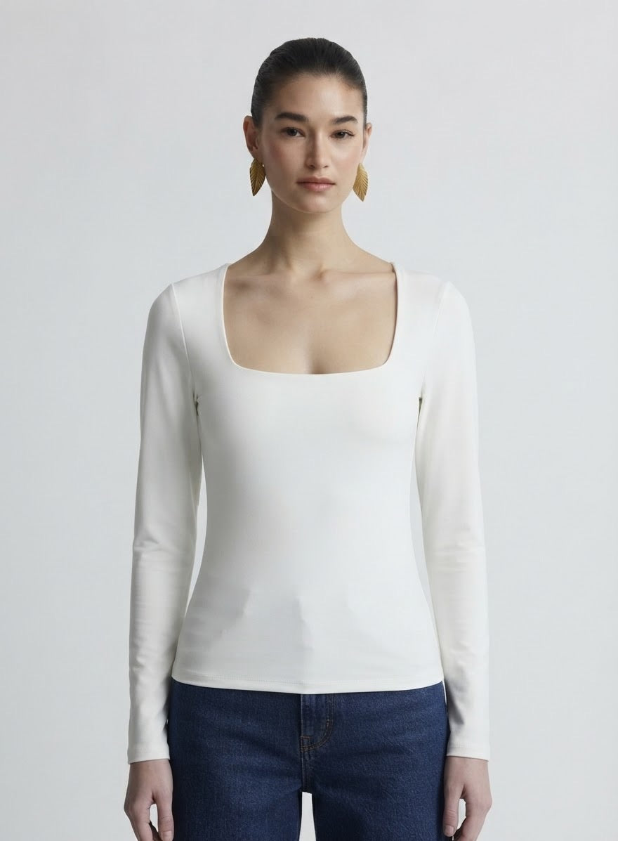 Blusa cuello cuadrado manga larga